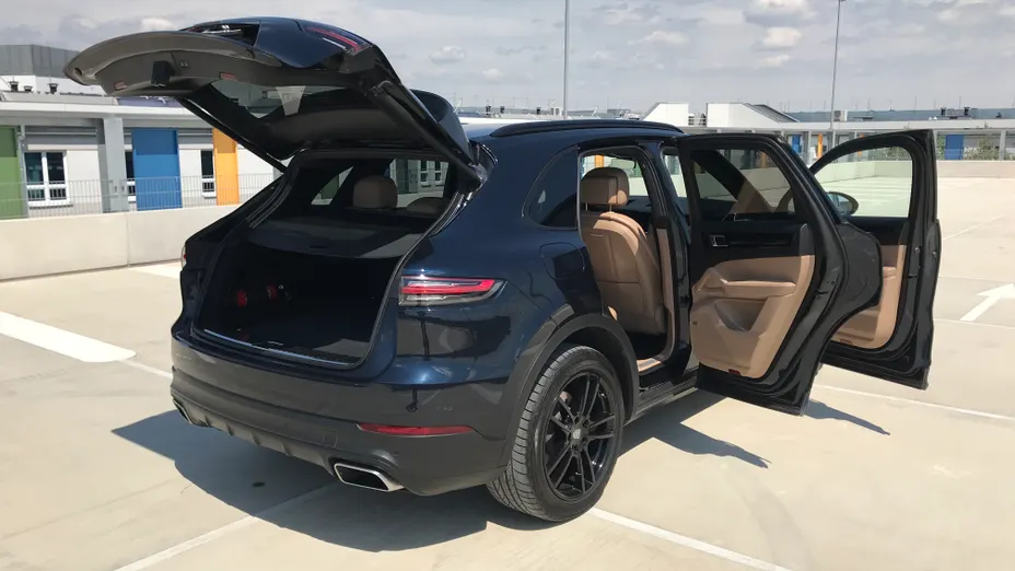 PORSCHE Cayenne Cayenne
