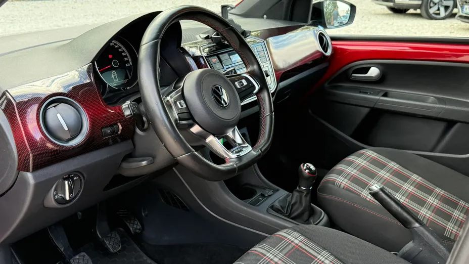 VOLKSWAGEN up! up! 1.0 TSI GTI