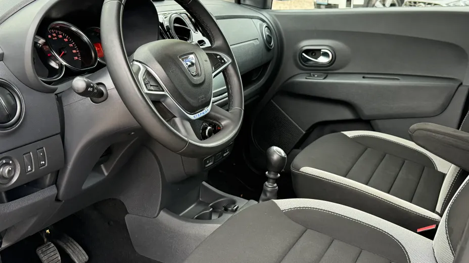 DACIA Lodgy Lodgy 1.5 Blue dCi Stepway Comfort S&S
