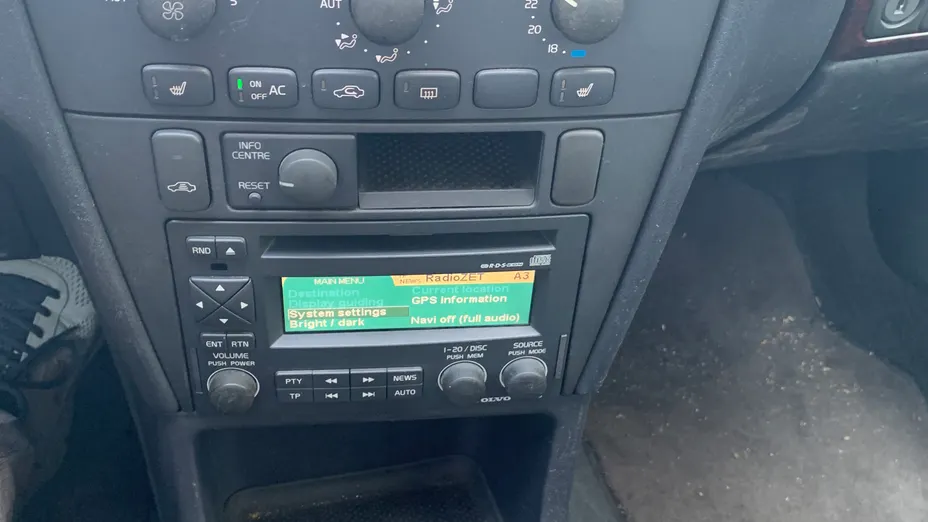 VOLVO V40 V40 1.9D