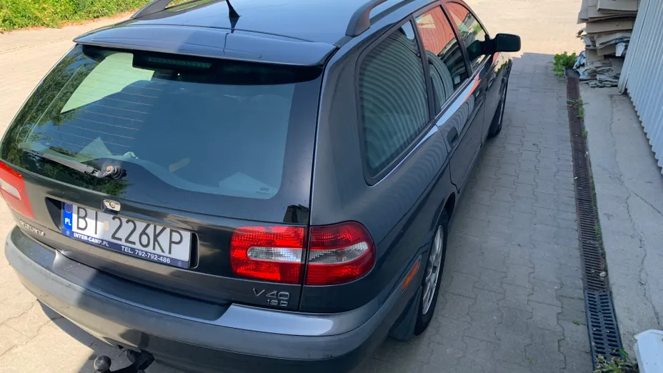 VOLVO V40 V40 1.9D