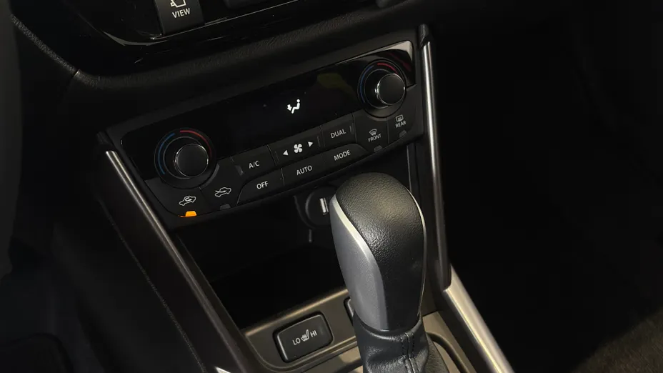 SUZUKI S-Cross -
