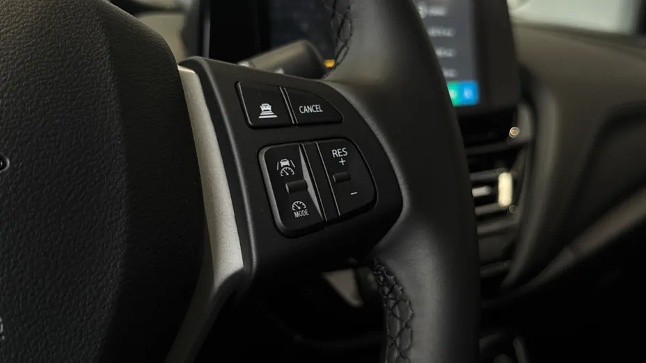 SUZUKI S-Cross -