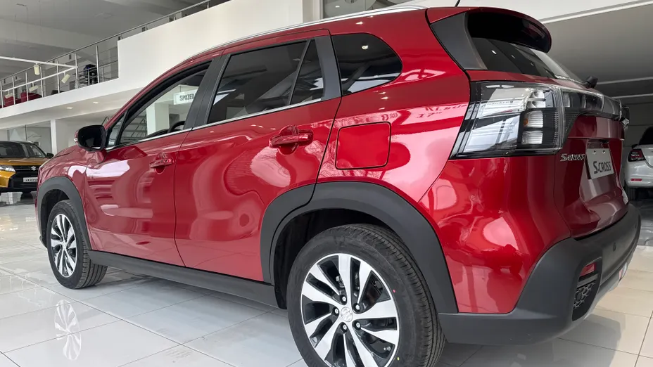 SUZUKI S-Cross -
