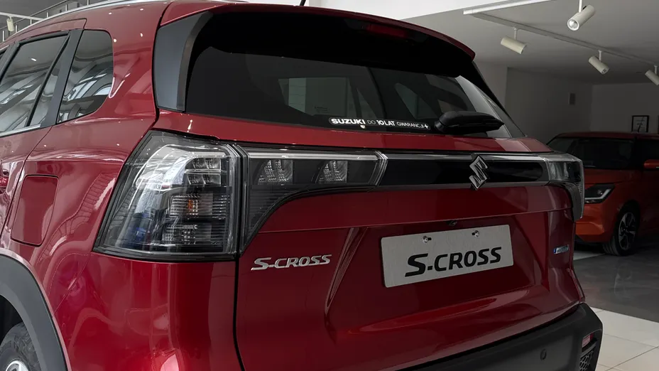 SUZUKI S-Cross -