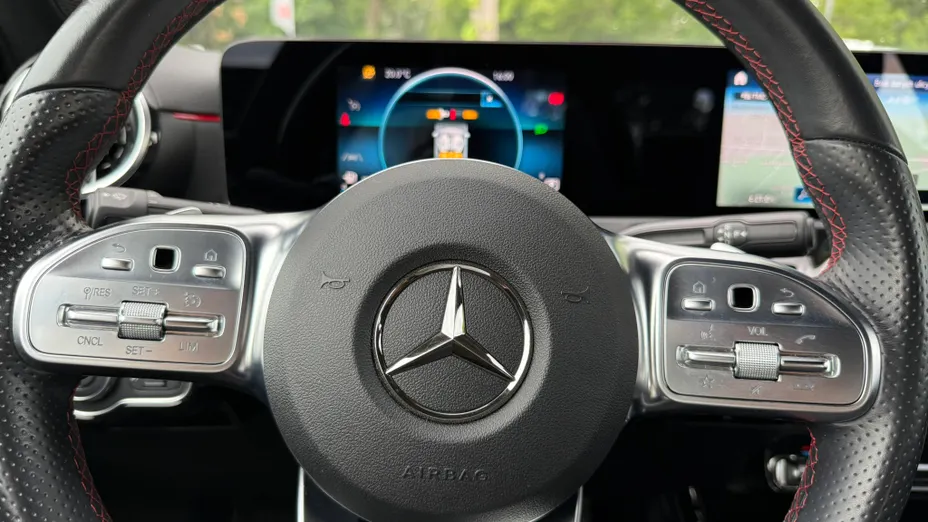 MERCEDES-BENZ A Klasa A 200 AMG Line 7G-DCT