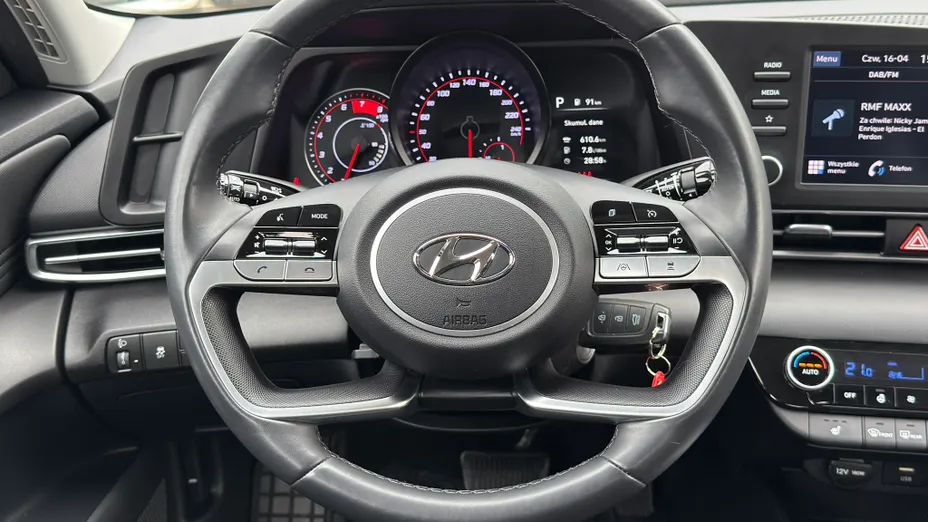 HYUNDAI Elantra Elantra 1.6 Smart CVT