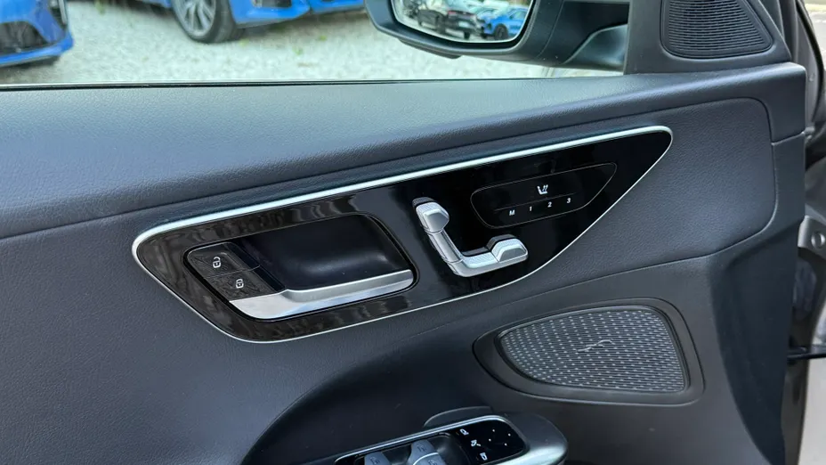 MERCEDES-BENZ C Klasa C 180 mHEV Avantgarde
