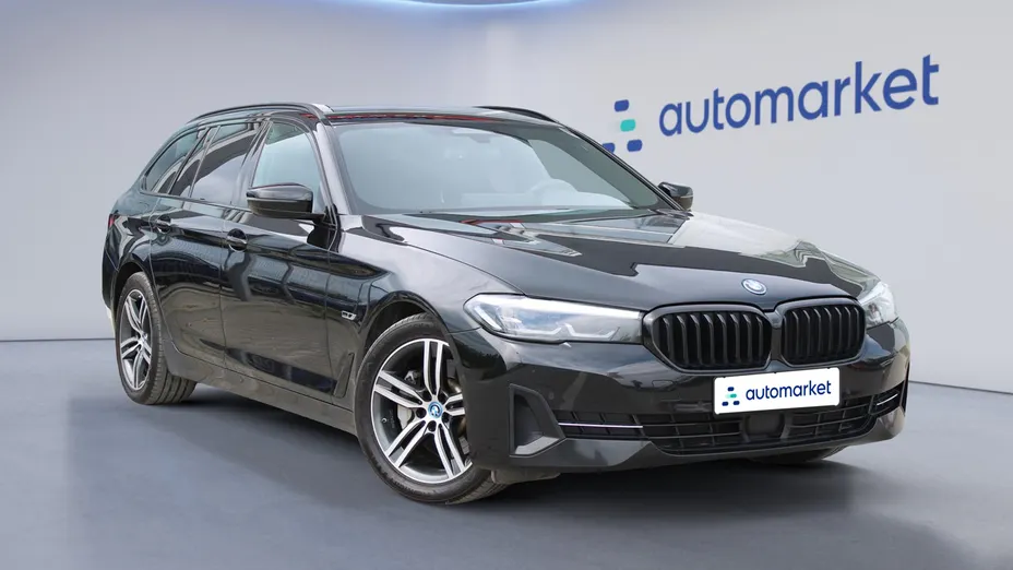 BMW Seria 5 530e xDrive M Sport sport-aut