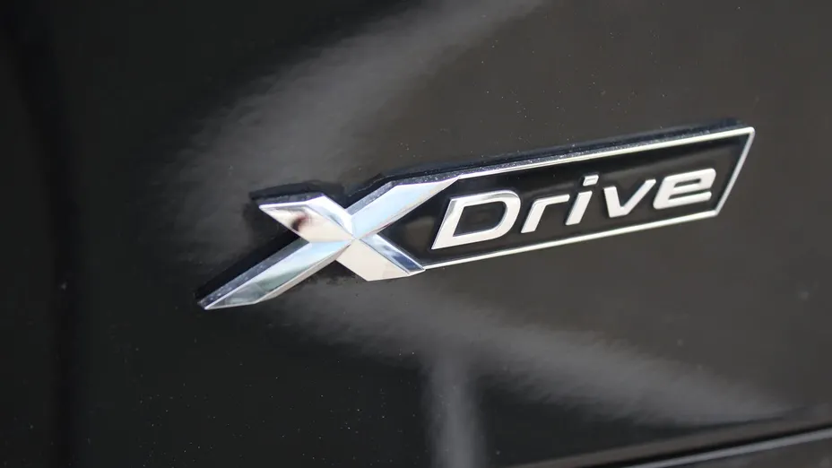 BMW Seria 5 530e xDrive M Sport sport-aut