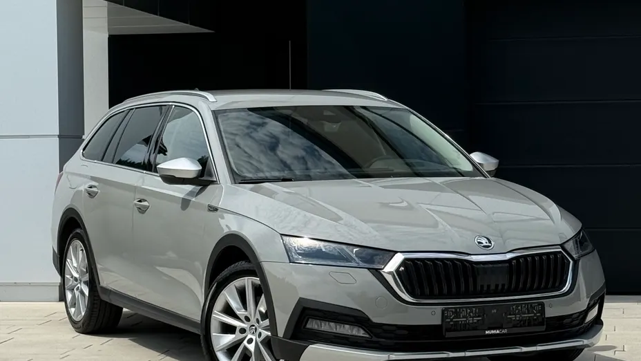 SKODA Octavia Octavia Scout 2.0 TDI 4x4 DSG