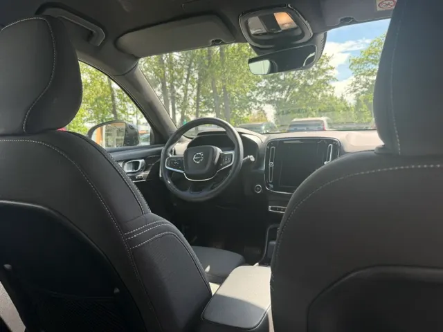 VOLVO XC40 XC40 B3 Plus Dark aut