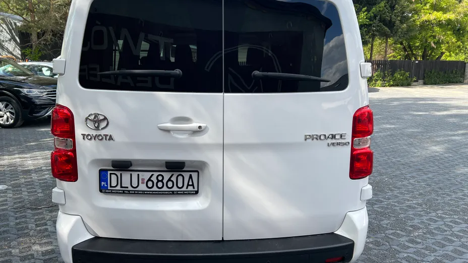 TOYOTA Proace ProAce 2.0 D-4D L2H1 Life