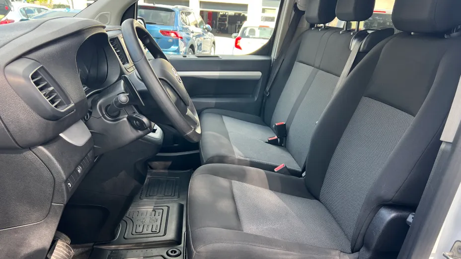 TOYOTA Proace ProAce 2.0 D-4D L2H1 Life