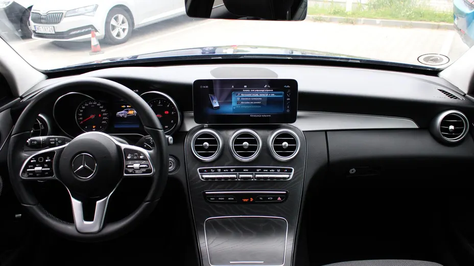 MERCEDES-BENZ C Klasa C 220 d 9G-TRONIC