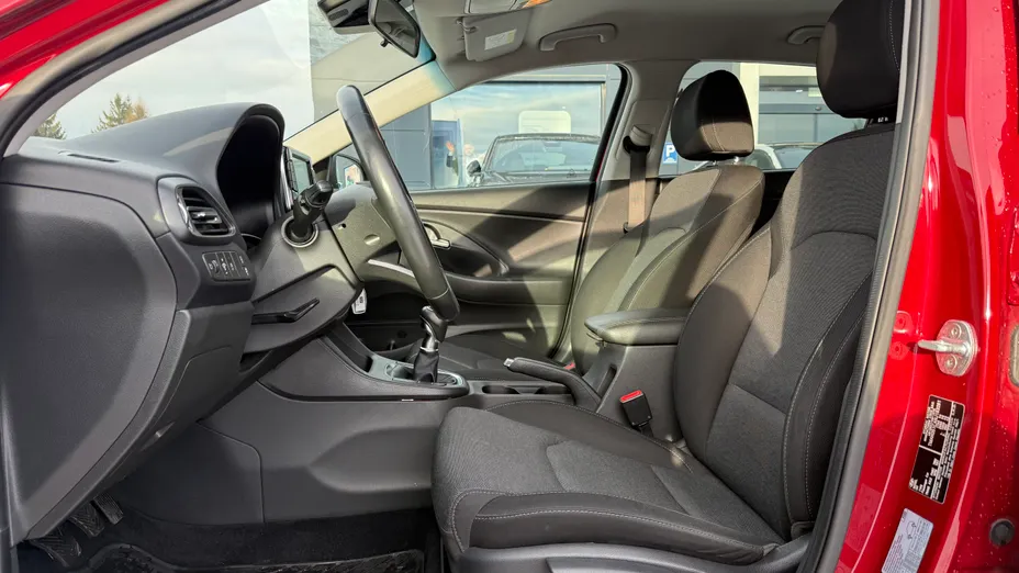 HYUNDAI i30 i30 1.5 DPI Modern