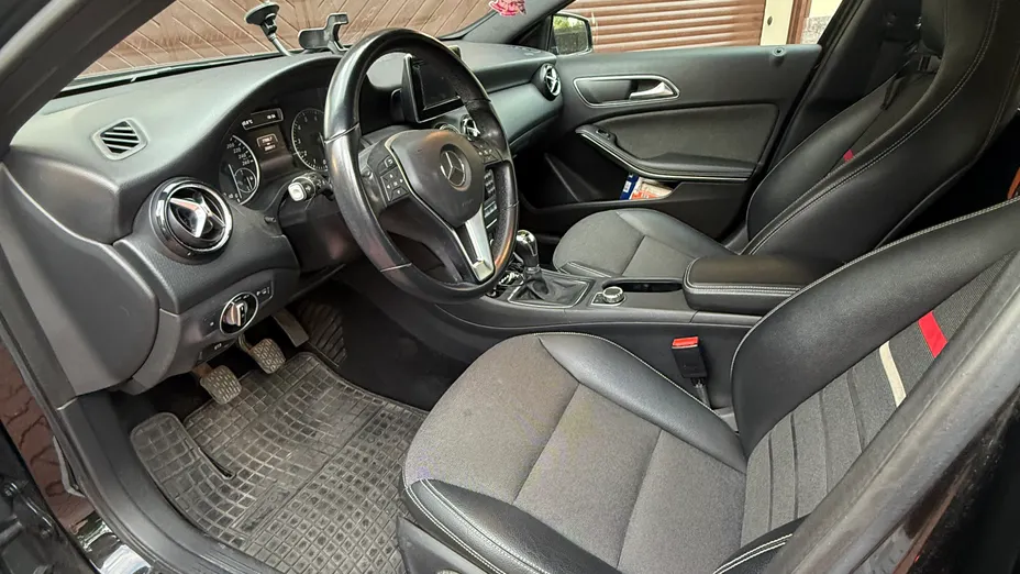 MERCEDES-BENZ A Klasa A 180