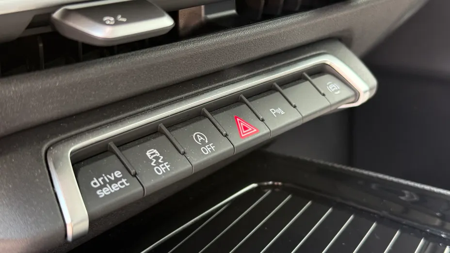 AUDI Q3 Q3 35 TFSI