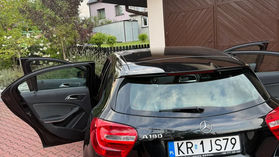 MERCEDES-BENZ A Klasa A 180