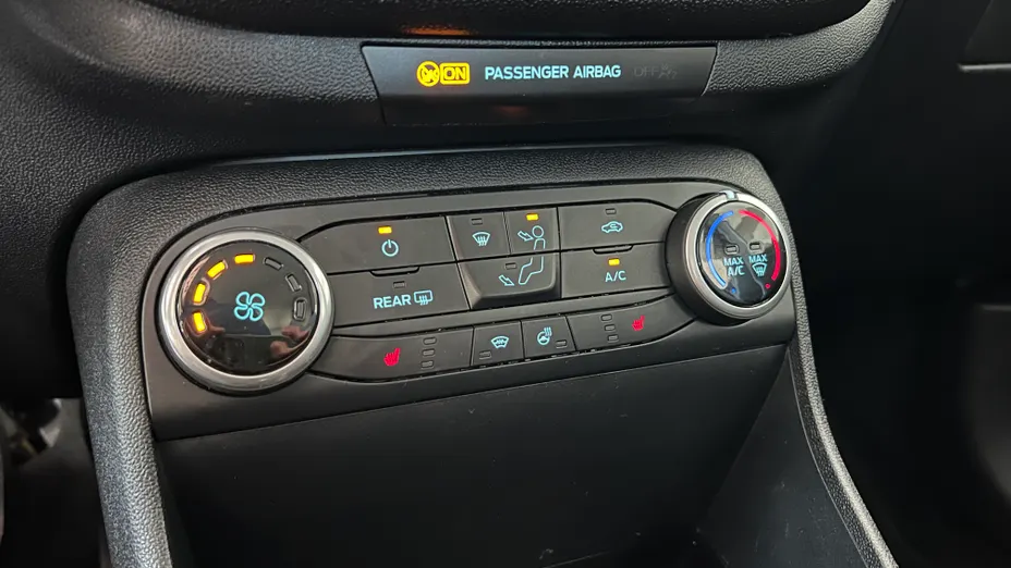 FORD Fiesta Fiesta 1.0 EcoBoost Titanium ASS