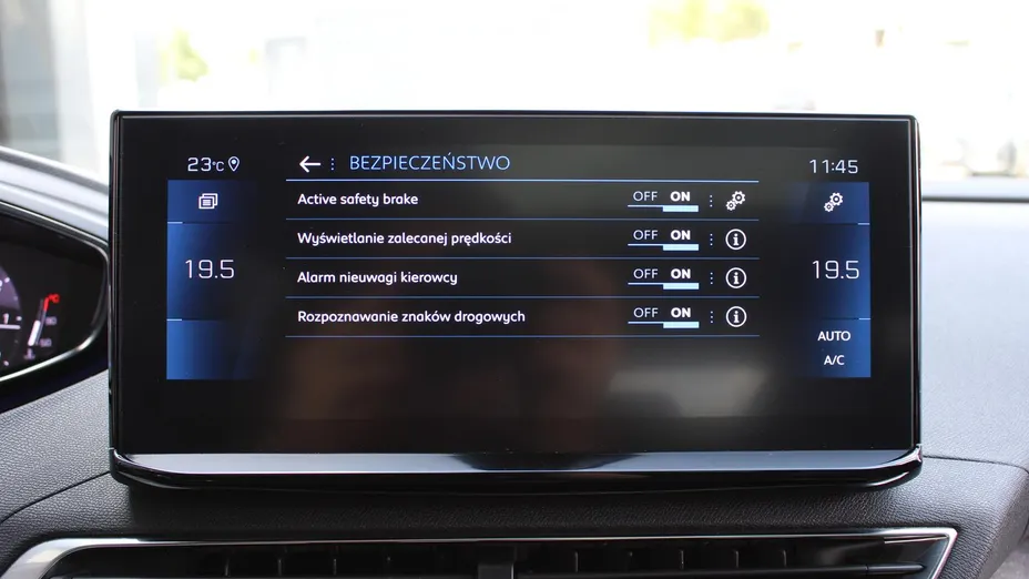 PEUGEOT 5008 5008 1.6 PureTech GT Pack S&S EAT8