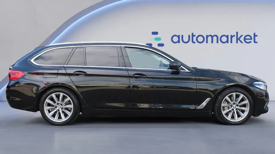BMW Seria 5 530i xDrive GPF Luxury Line aut