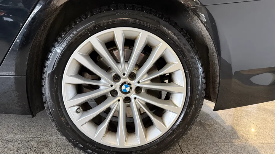 BMW Seria 5 520d xDrive mHEV Luxury Line sport-aut