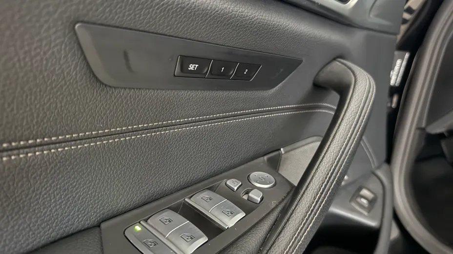 BMW Seria 5 520d xDrive mHEV Luxury Line sport-aut