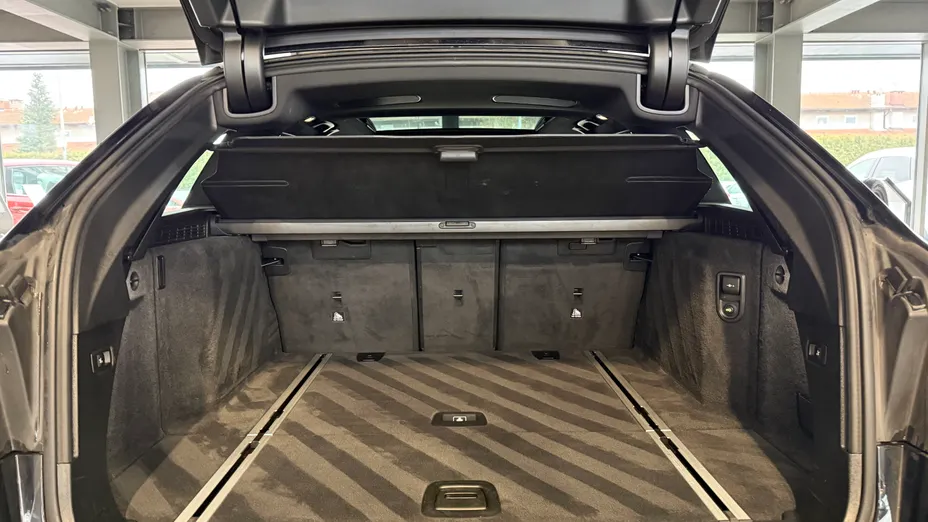 BMW Seria 5 520d xDrive mHEV Luxury Line sport-aut