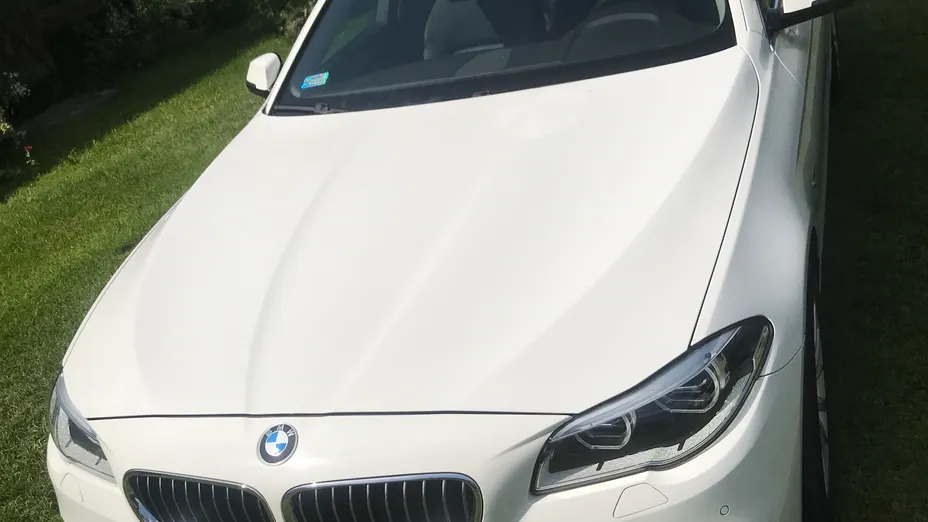 BMW Seria 5 528i xDrive Luxury Line