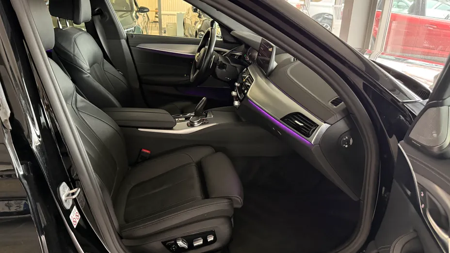 BMW Seria 5 520d xDrive mHEV Luxury Line sport-aut