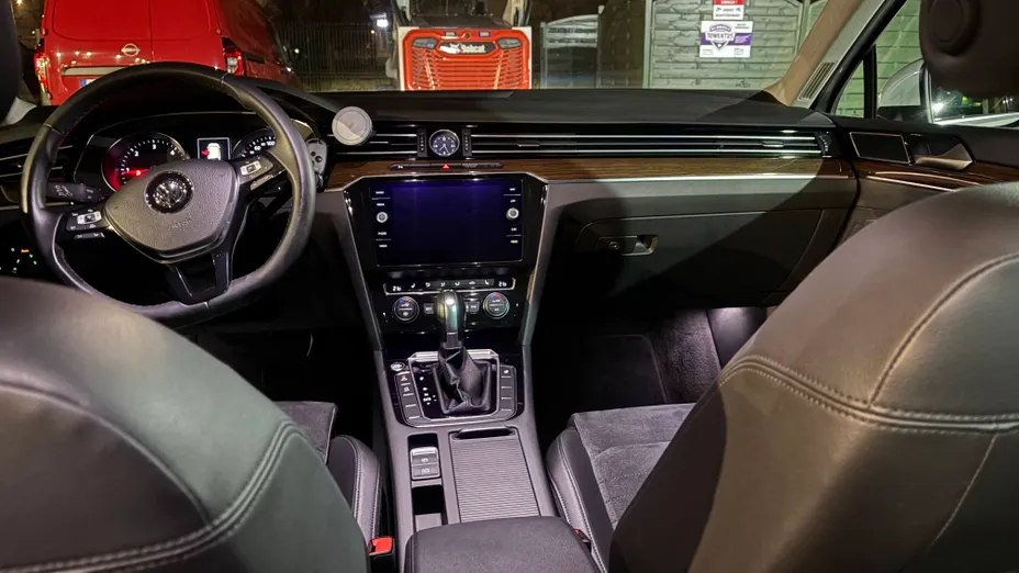 VOLKSWAGEN Passat Passat 2.0 TDI SCR Highline DSG