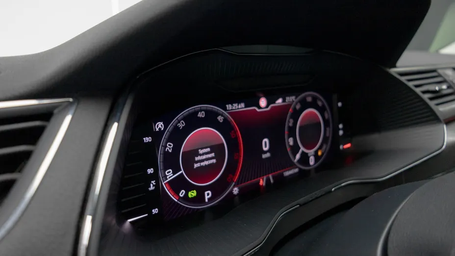 SKODA Superb Superb 2.0 TDI SCR 4x4 Scout DSG