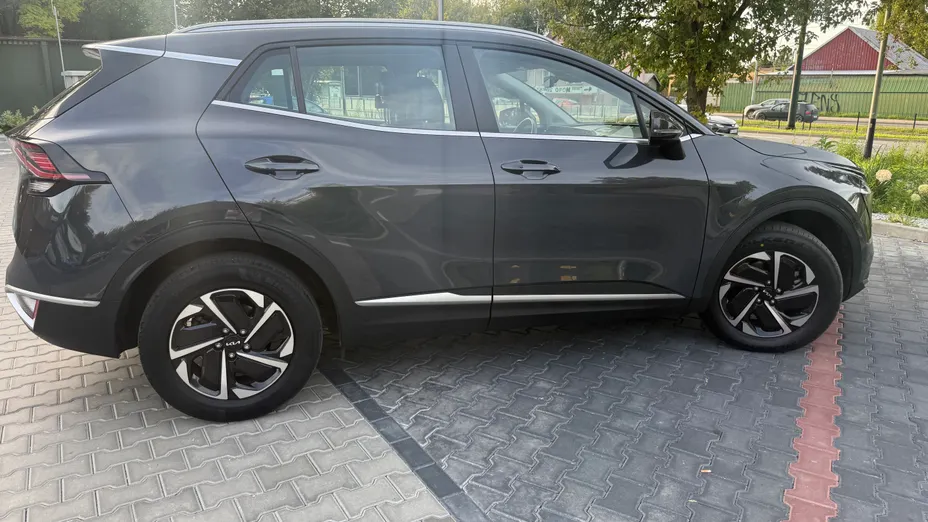 KIA Sportage Sportage 1.6 T-GDI HEV Business Line 2WD aut
