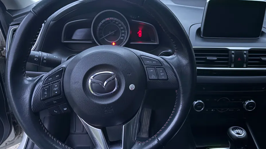 MAZDA 3 3 2.0 Enso