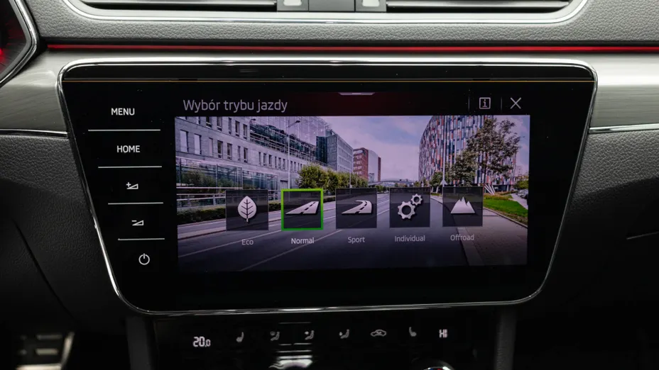 SKODA Superb Superb 2.0 TDI SCR 4x4 Scout DSG