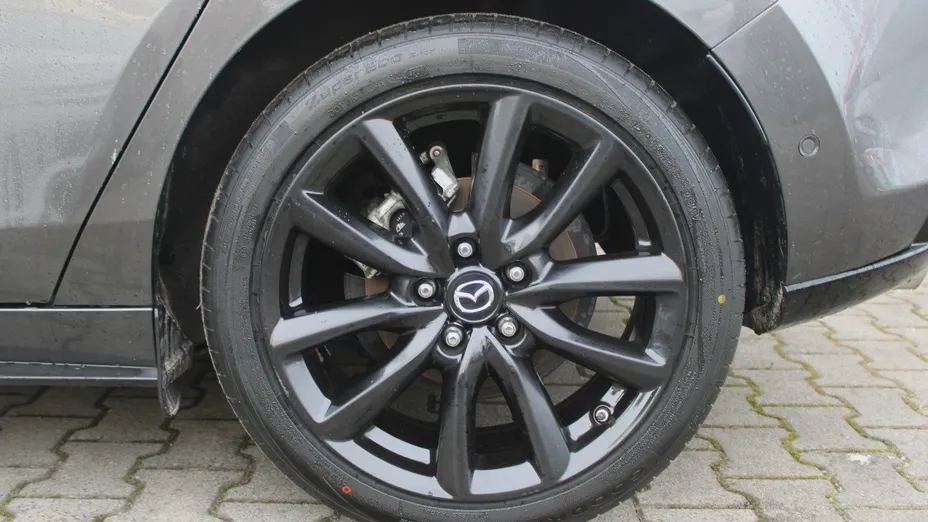 MAZDA 3 3 2.0 mHEV Hikari