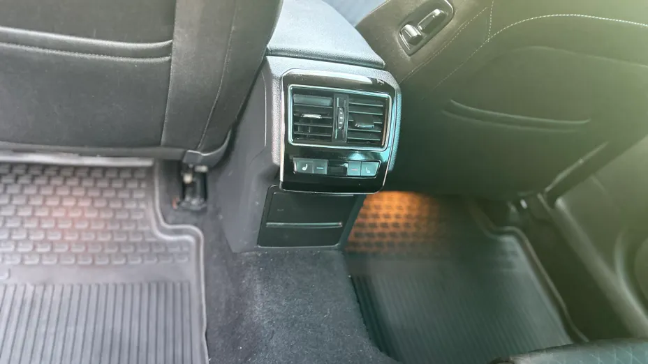 SKODA Superb Superb 2.0 TDI 4x4 Style DSG