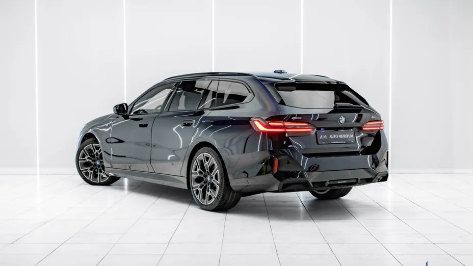 BMW Seria 5 520d xDrive mHEV M Sport aut