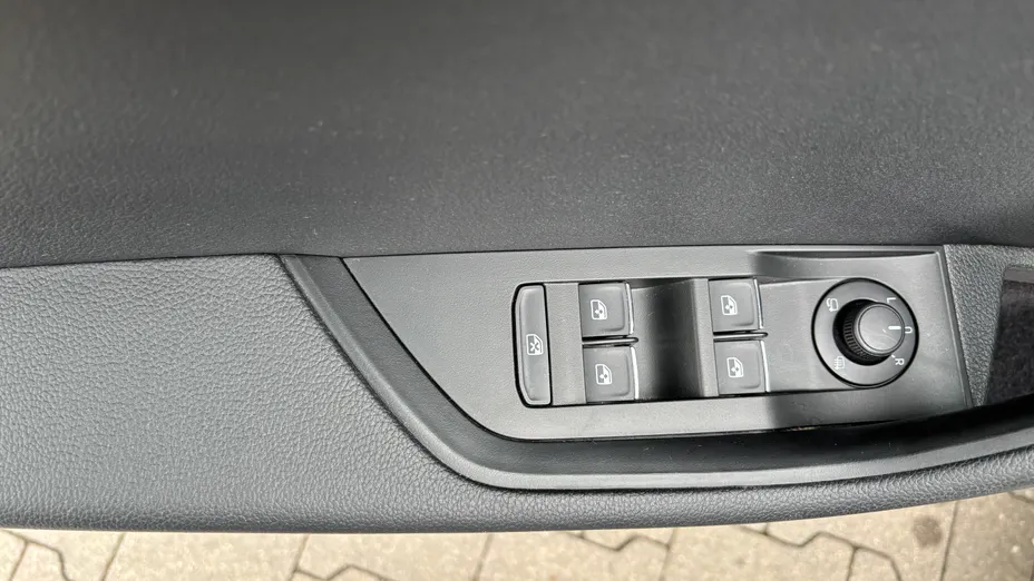 SKODA Superb Superb 1.8 TSI Style DSG