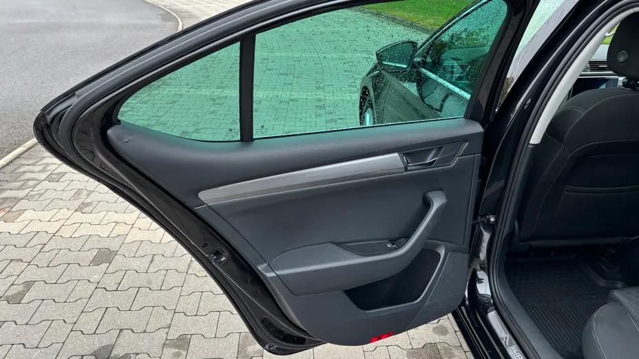 SKODA Superb Superb 1.8 TSI Style DSG