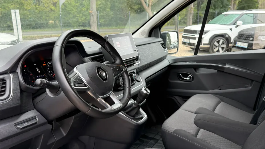 RENAULT Trafic SpaceClass Trafic Grand SpaceClass 2.0 dCi Escapade