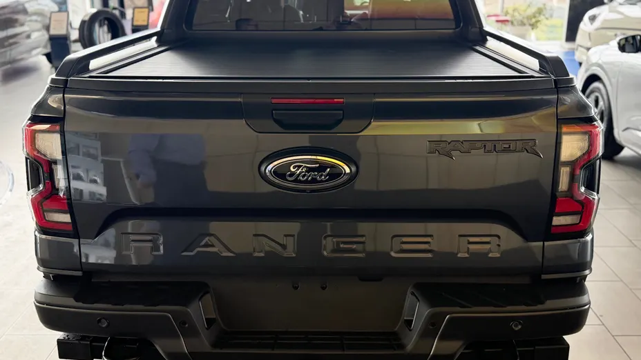 FORD Ranger Ranger 2.0 EcoBlue Bi-Turbo 4x4 DC Raptor aut Nowy