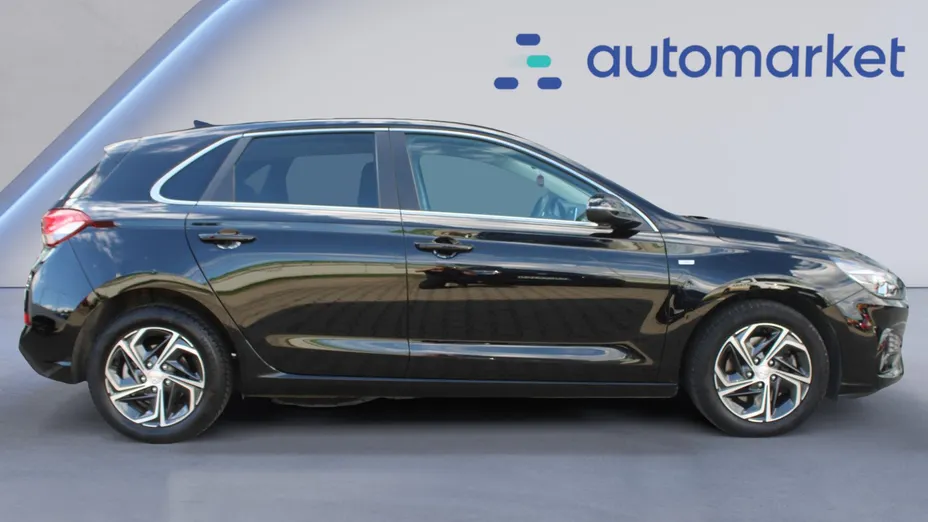 HYUNDAI i30 i30 1.5 T-GDI 48V Smart DCT