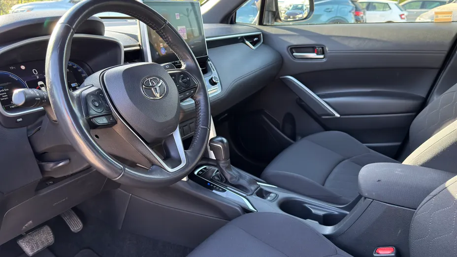 TOYOTA Corolla Cross Corolla Cross 2.0 Hybrid Comfort