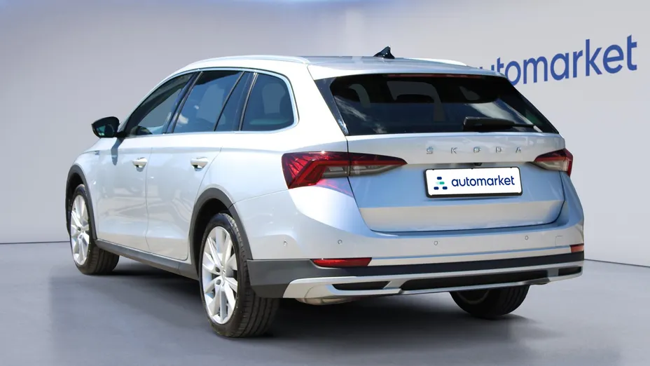 SKODA Octavia Octavia 2.0 TDI 4x4 Scout DSG