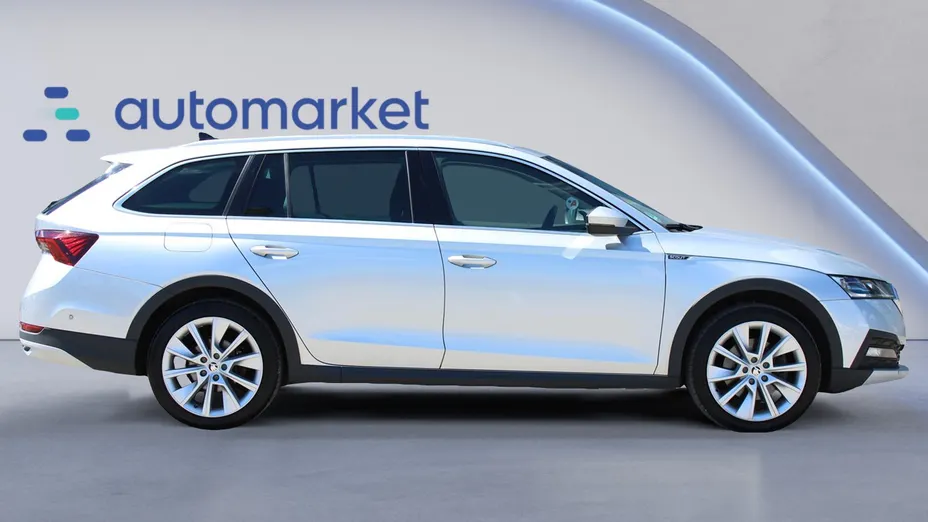 SKODA Octavia Octavia 2.0 TDI 4x4 Scout DSG