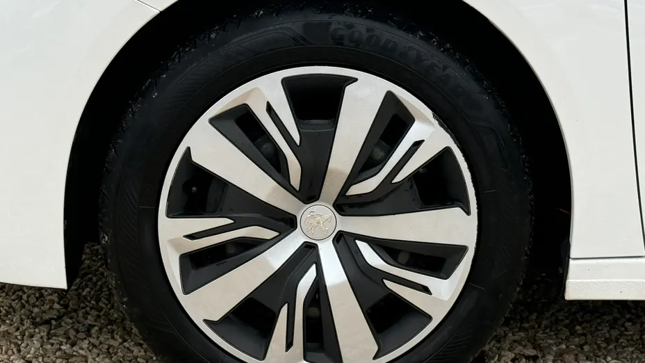 PEUGEOT 208 208 1.2 PureTech Active S&S