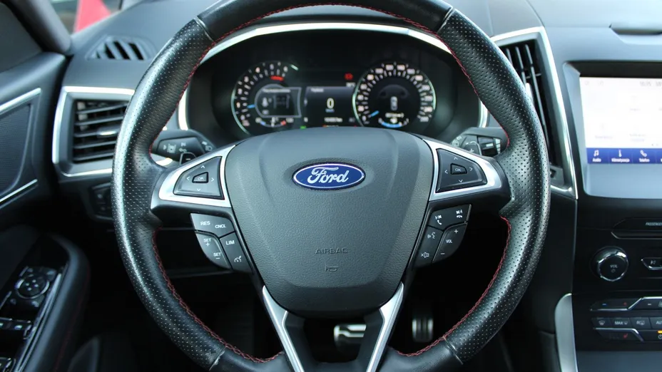 FORD S-MAX S-MAX 2.0 EcoBlue ST-Line aut