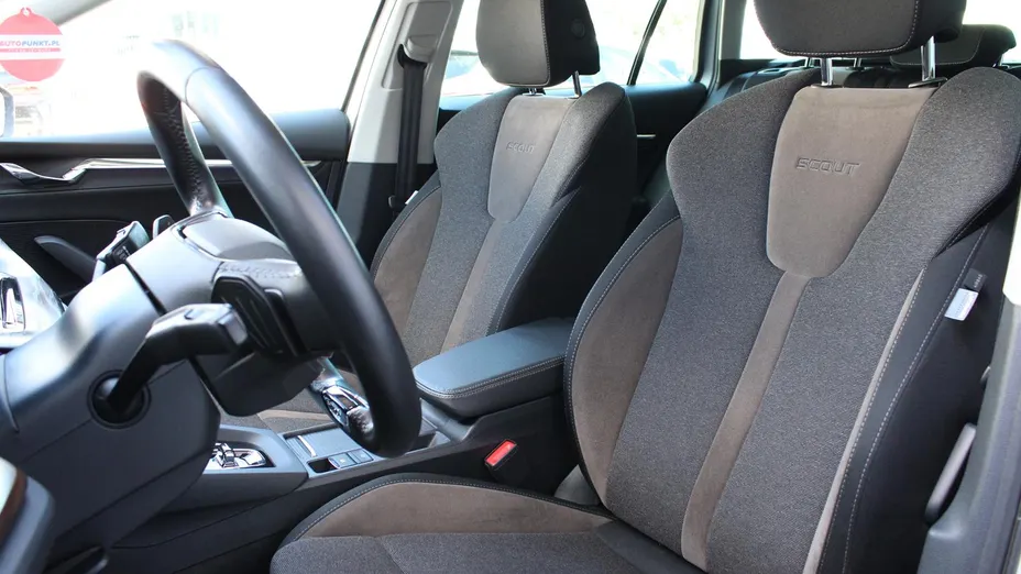 SKODA Octavia Octavia 2.0 TDI 4x4 Scout DSG